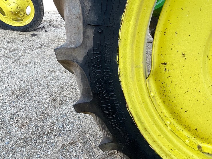 john-deere-h-image-10