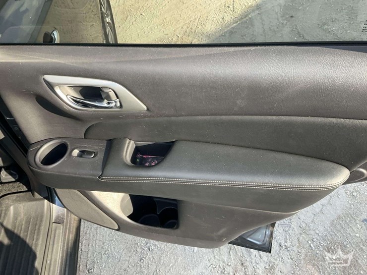 2018-nissan-pathfinder-image-27