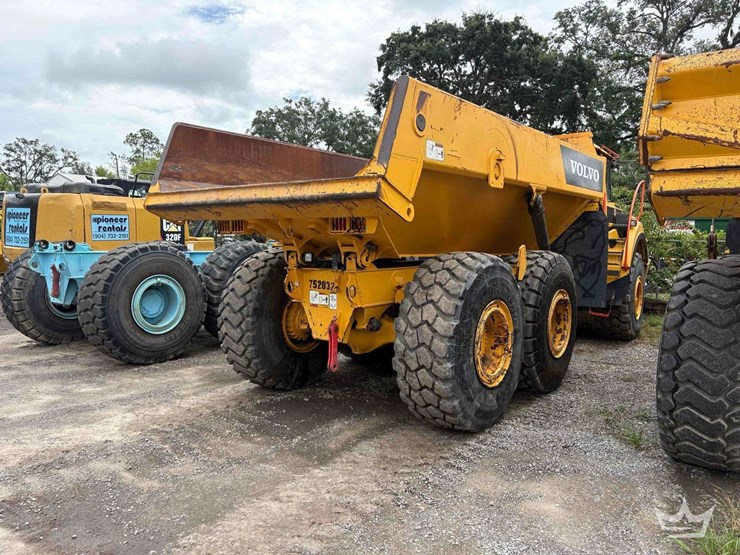 2020-volvo-a25g-image-19