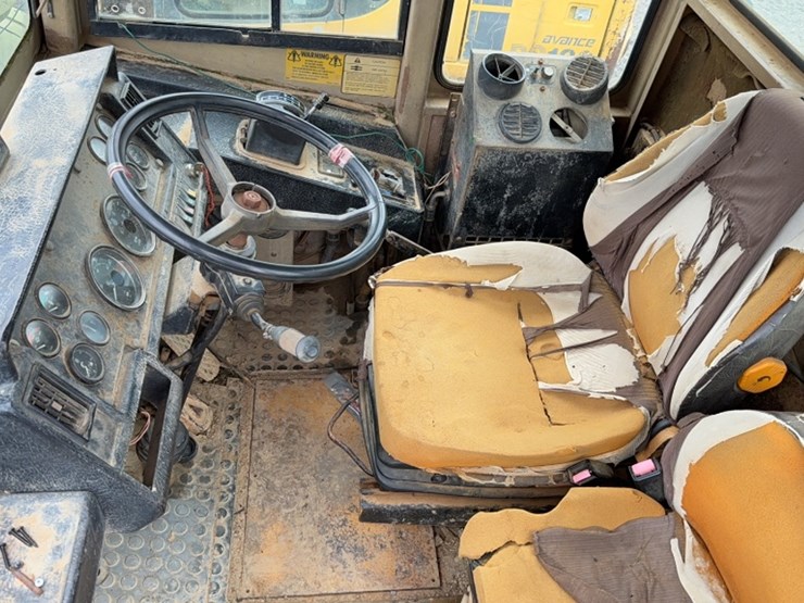 terex-2766c-image-15