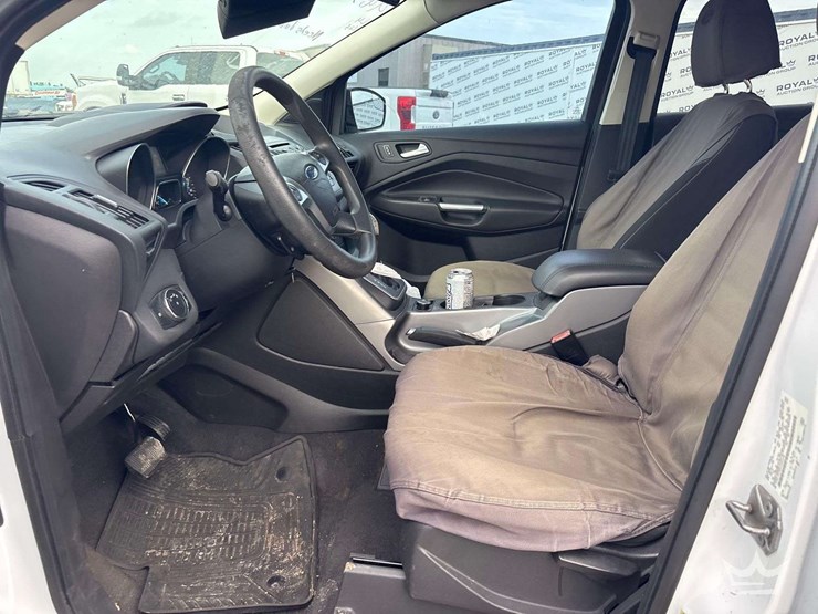2013-ford-escape-image-12