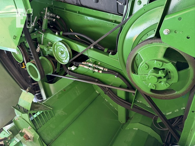 2020-john-deere-s790-image-49