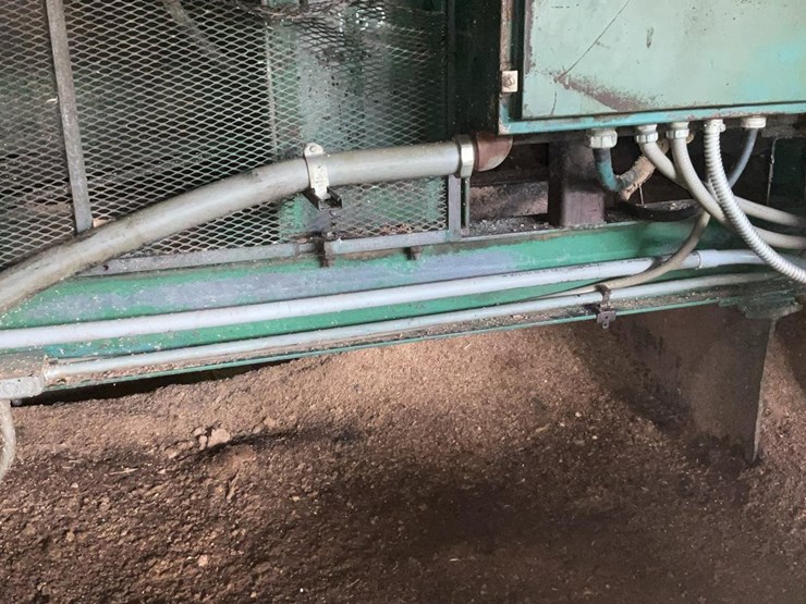 #152-•-hmc-husk-frame-with-56”-saw-image-7