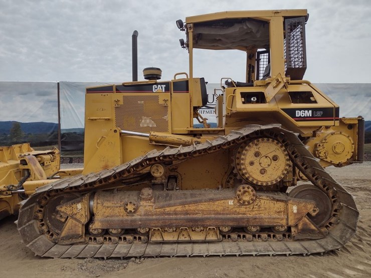 caterpillar-d6m-lgp-image-13