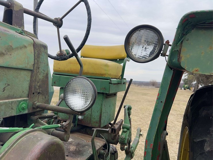 john-deere-70-image-53