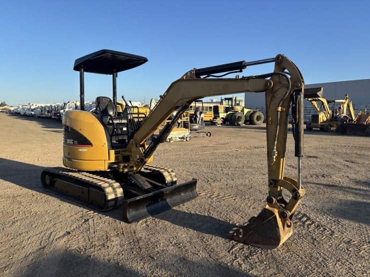 2007-caterpillar-303c-cr-image-2