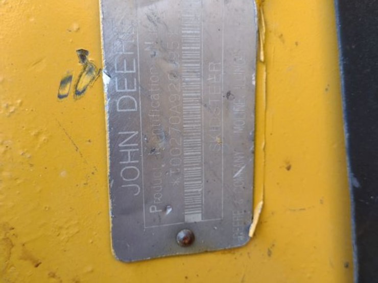 john-deere-270-image-12