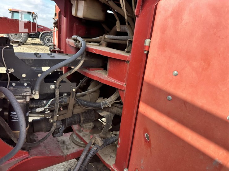 2010-case-ih-steiger-485-image-28