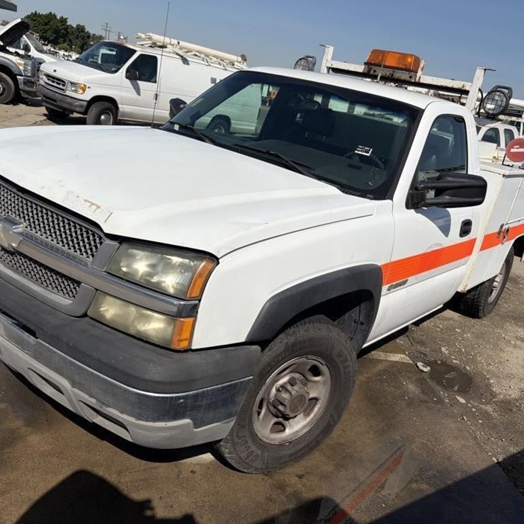 2003 CHEVROLET SILVERADO 2500