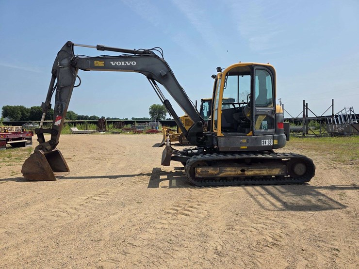 2007-volvo-ecr88-image-1