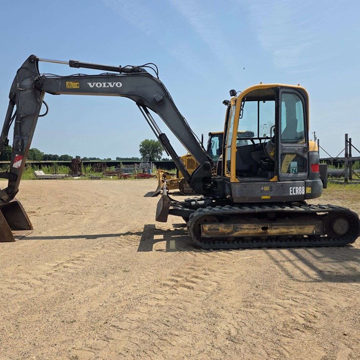 2007 VOLVO ECR88