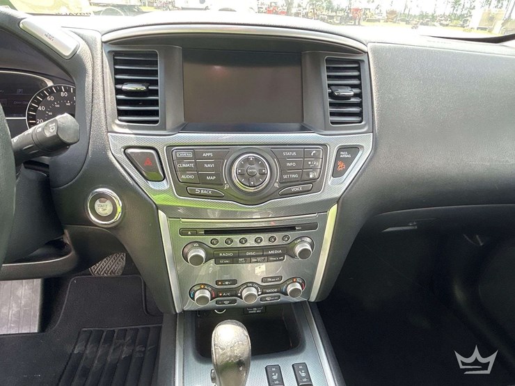 2018-nissan-pathfinder-image-18