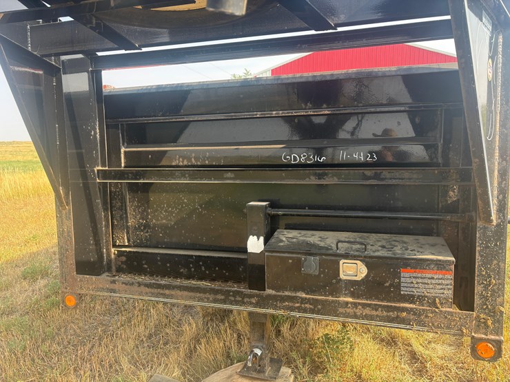 2023-load-trail-trailer-image-9