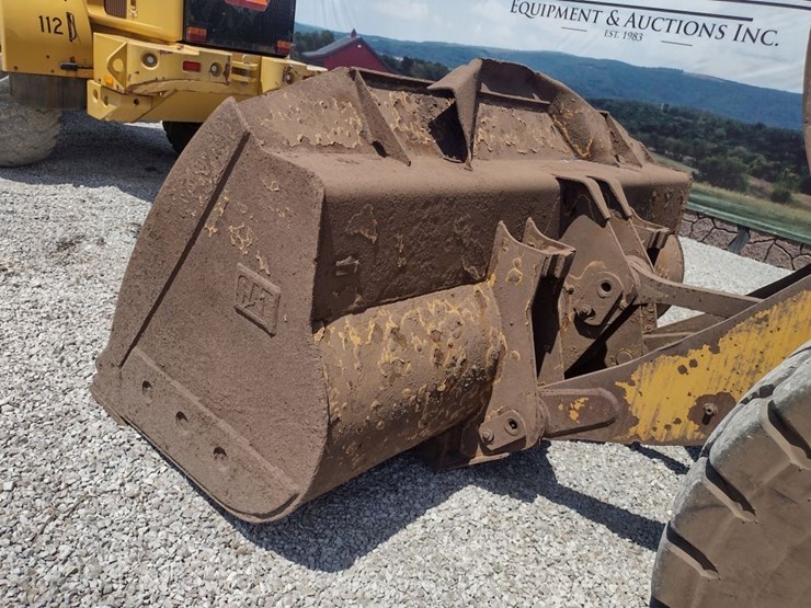 caterpillar-930k-image-25