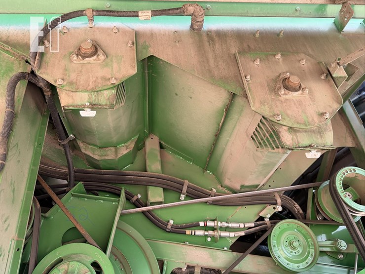 2020-john-deere-s780-image-41