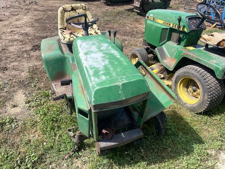 john-deere-318-image-2