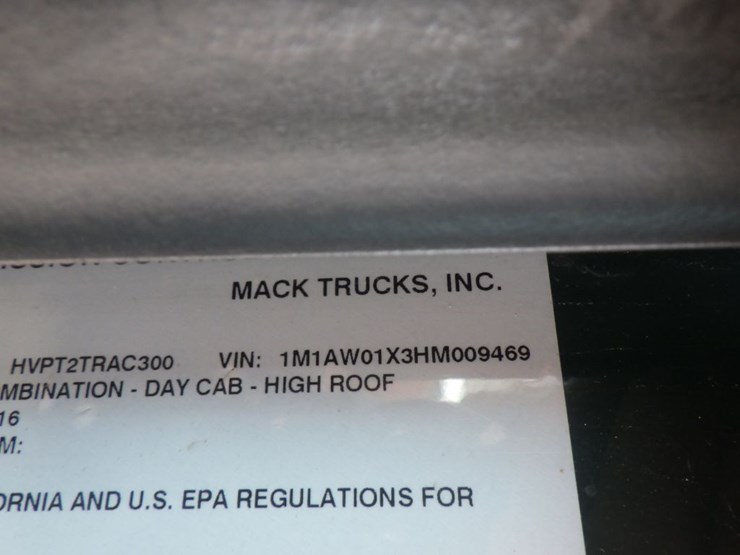 2017-mack-ch612-image-14