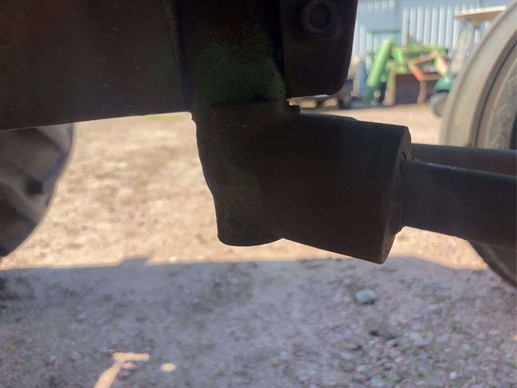 john-deere-70-image-38