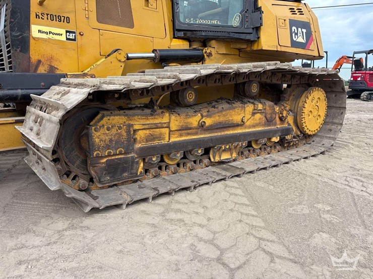 2015-caterpillar-d6k2-lgp-image-34
