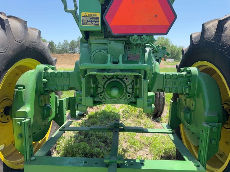john-deere-3020-image-43