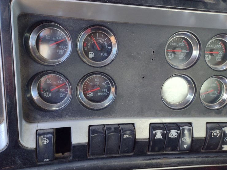 kenworth-t800-image-8