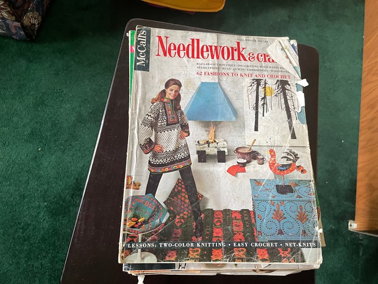 #7329-•-needlework-books-image-4