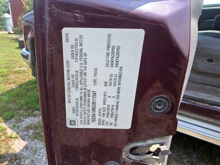 1999-chevrolet-1500-image-16