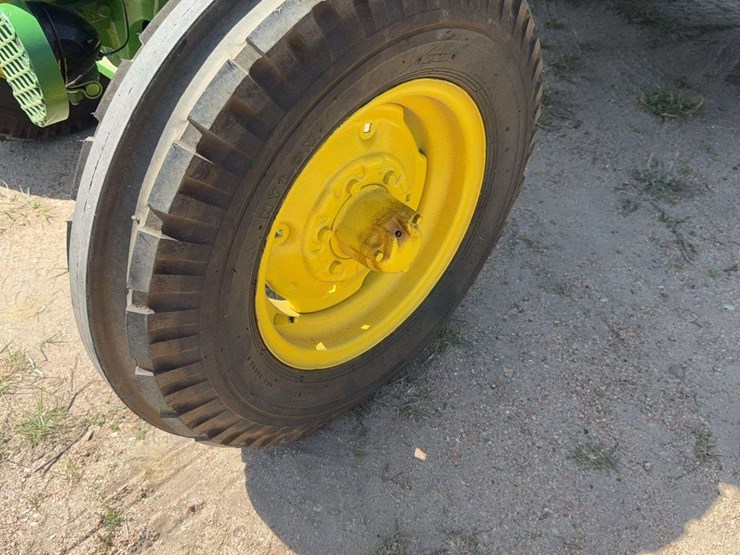 john-deere-620-image-12