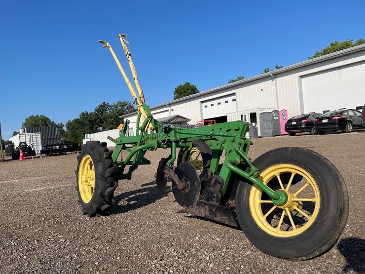 john-deere-2-image-6