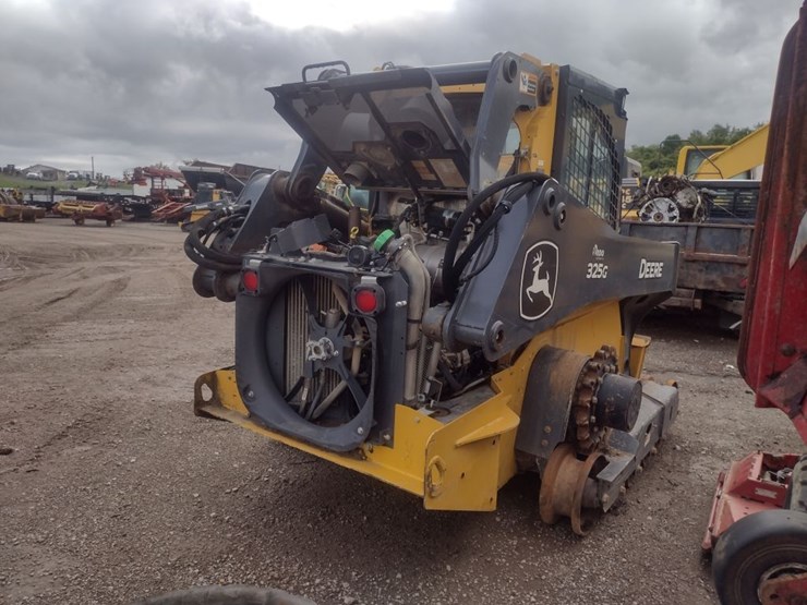 deere-325g-image-33