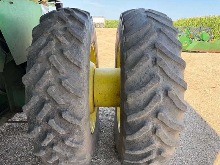 1995-john-deere-9500-image-35