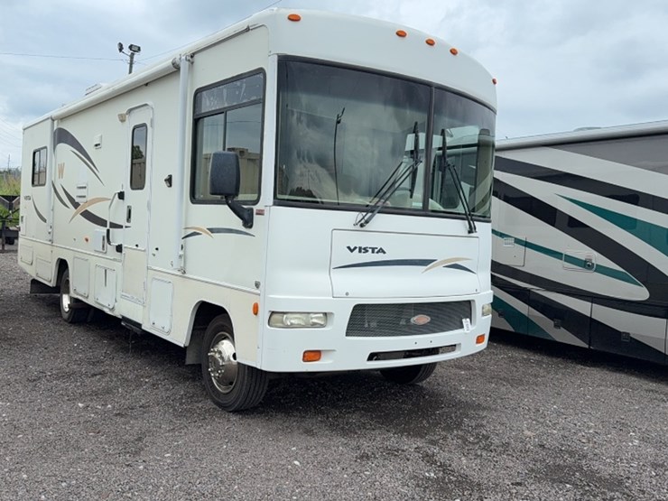 #3000-•-2007-winnebago-vista-30'-motorhome-image-3
