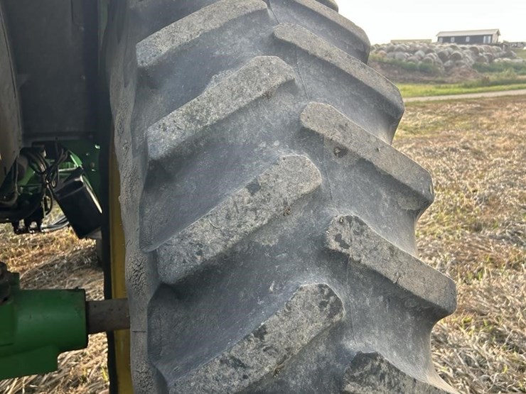 2008-john-deere-7230-premium-image-12