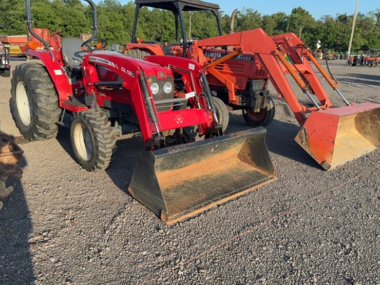 massey-ferguson-1533-image-3