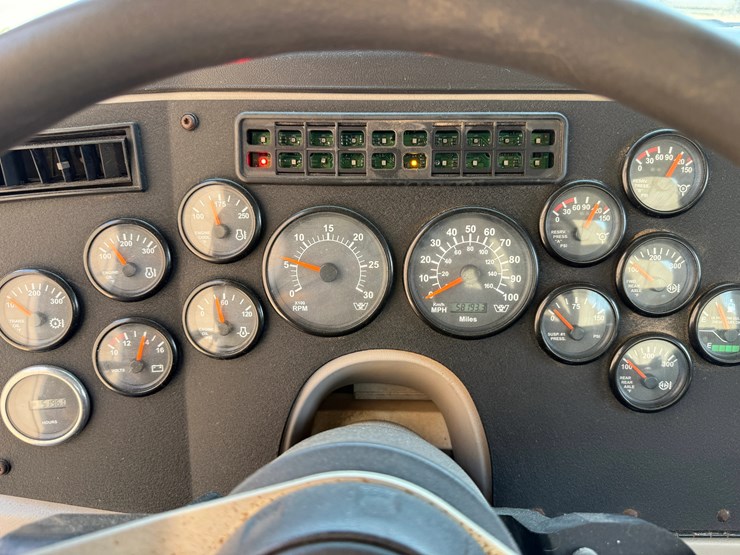 2015-western-star-4900-image-20