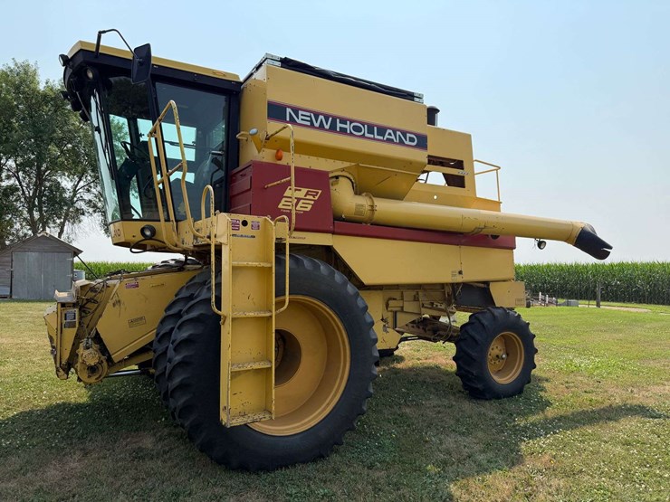 1992-new-holland-tr86-image-37