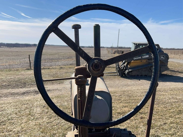 john-deere-model-b-image-35