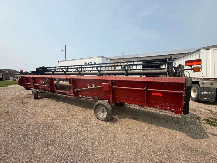 2003-model-1020-bean-head,-30’-fore-and-aft,-full-poly-underneath,-double-drive-image-7