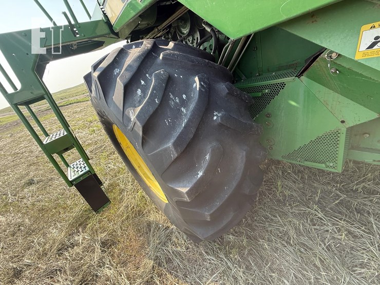 1993-john-deere-9600-image-13