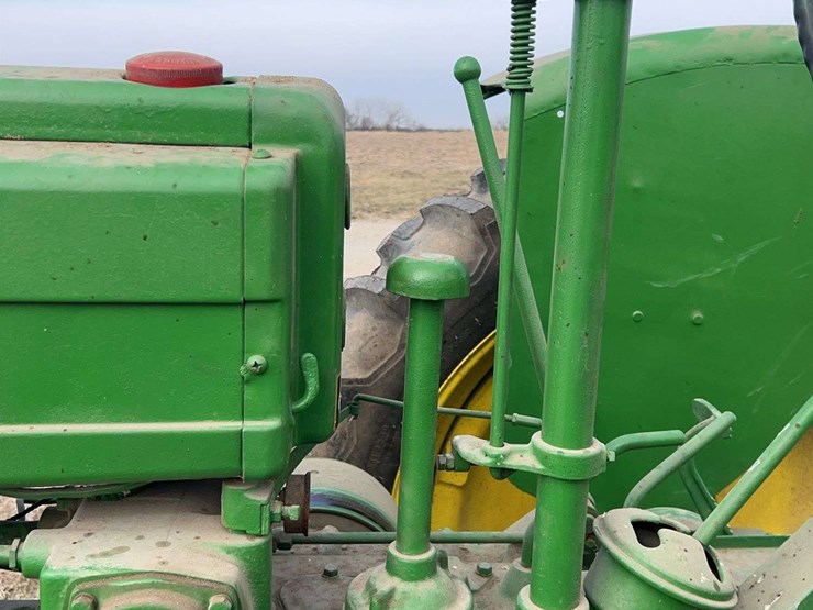 john-deere-model-b-image-49