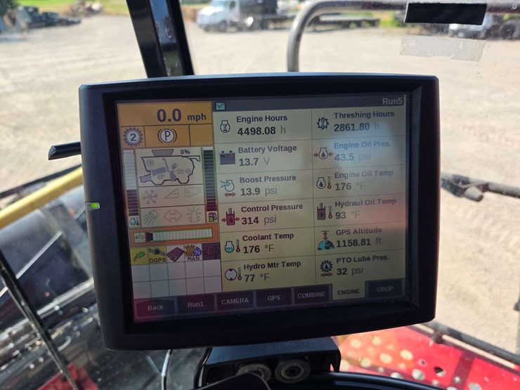 2013-case-ih-8230-image-99