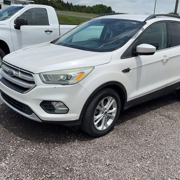 2017 FORD ESCAPE