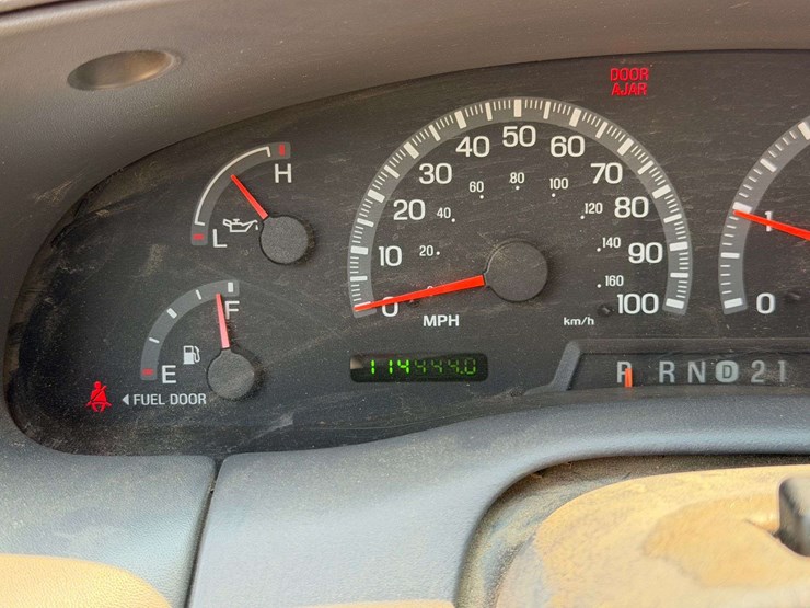 2004-ford-f150-image-47