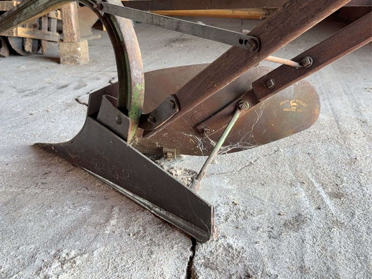 john-deere-14-image-6