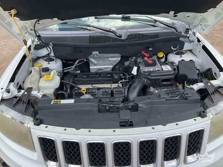 2016-jeep-compass-image-7