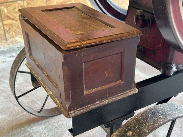 "rare"-stover-john-deere-plow-company-4-horse-hit-and-miss-engine-and-cart-image-22