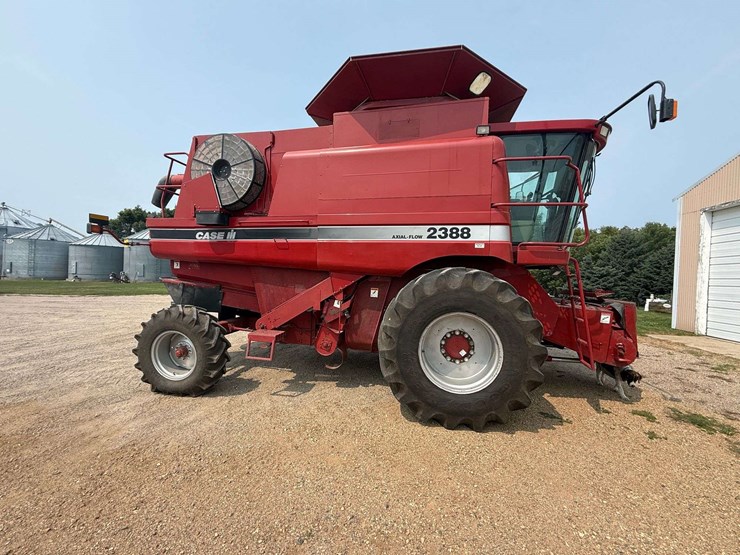 2003-case-ih-2388-image-4