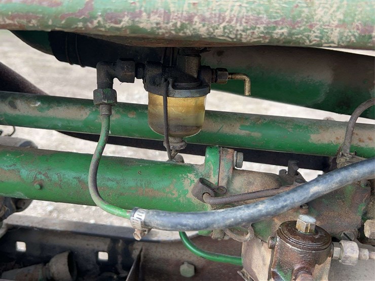 john-deere-model-b-image-57