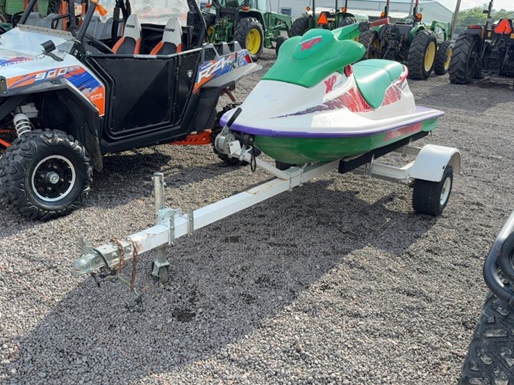 #3065-•-1994-seadoo-xp-bombardier-jet-ski-image-1