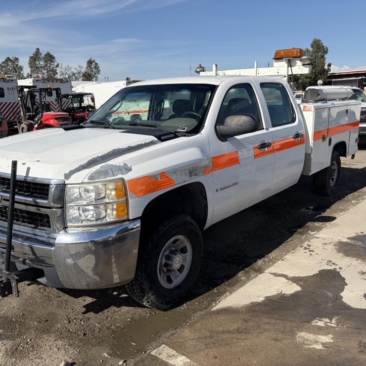 2009 CHEVROLET 3500HD